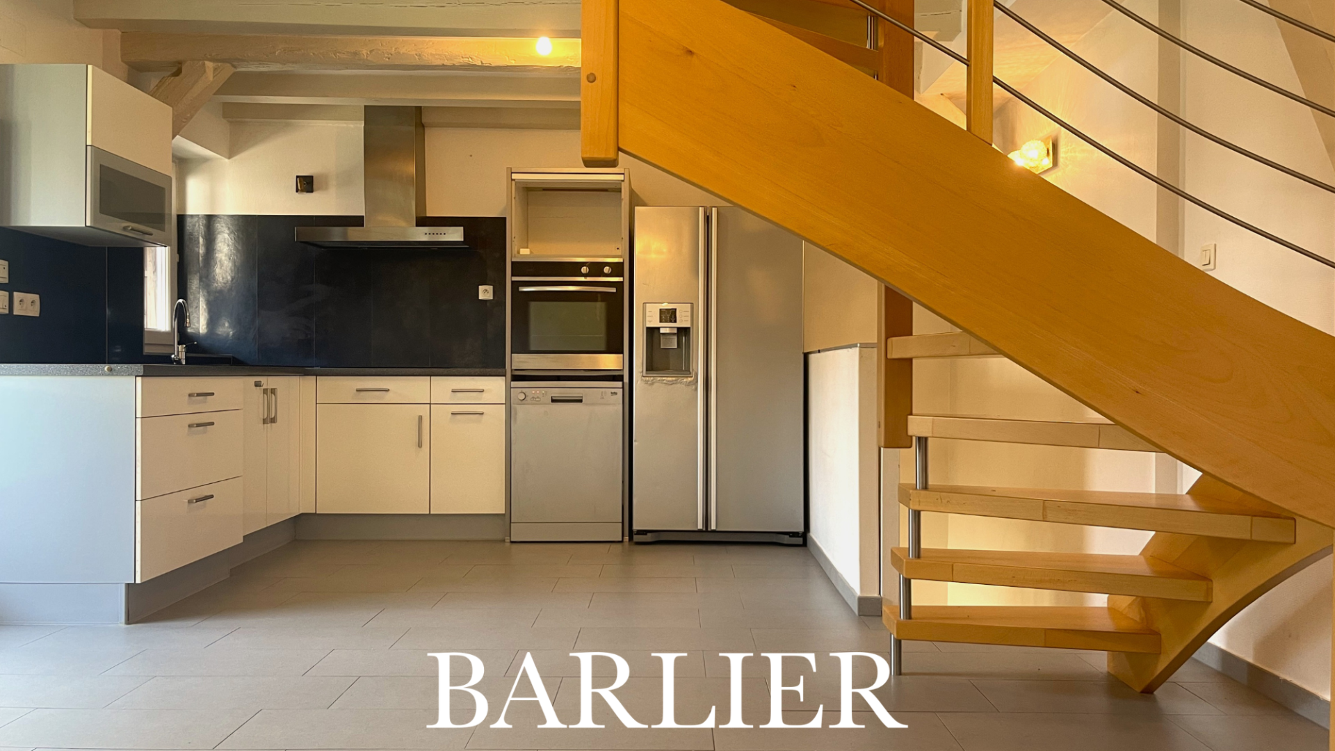 Appartement atypique comme une petite maison à Breuschwickersheim